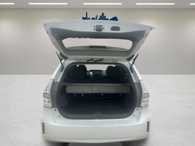 2013 Toyota Prius v Two