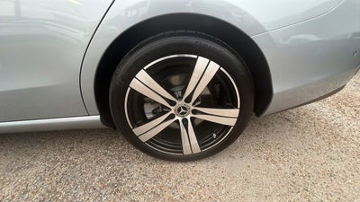 2025 Mercedes-Benz C 300 C 300