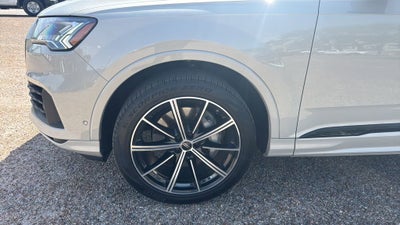 2024 Audi Q7 Premium Plus 55 TFSI quattro Tiptronic