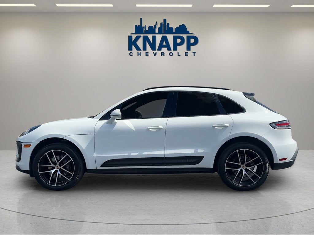 2024 Porsche Macan T