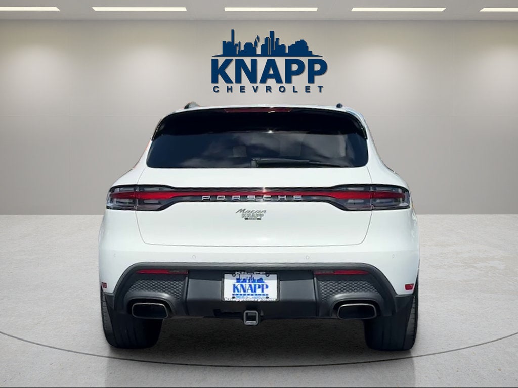 2024 Porsche Macan T