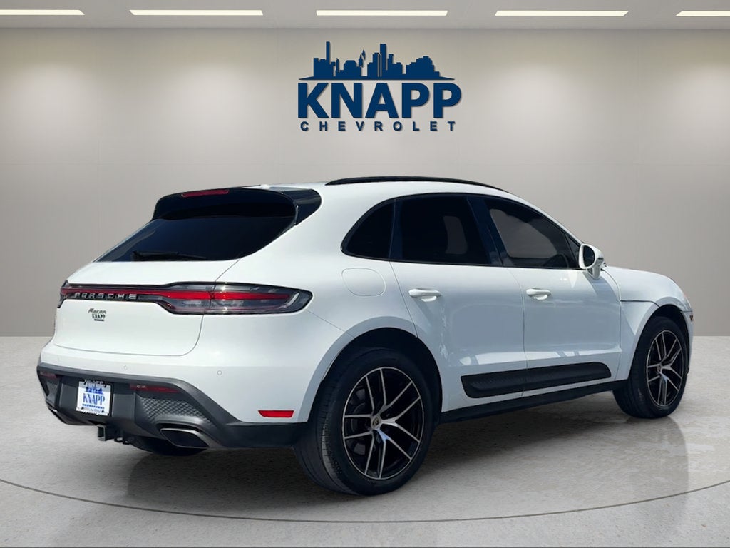 2024 Porsche Macan T