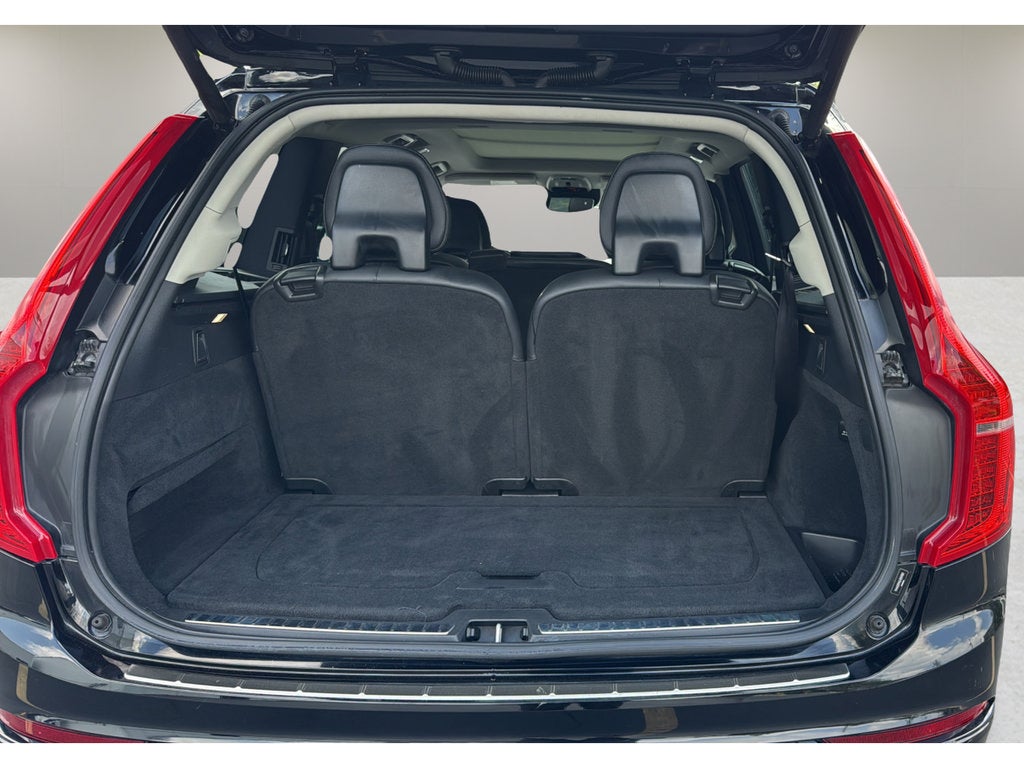 2018 Volvo XC90 T6 Momentum
