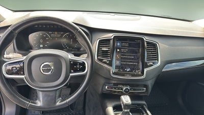 2018 Volvo XC90 T6 Momentum