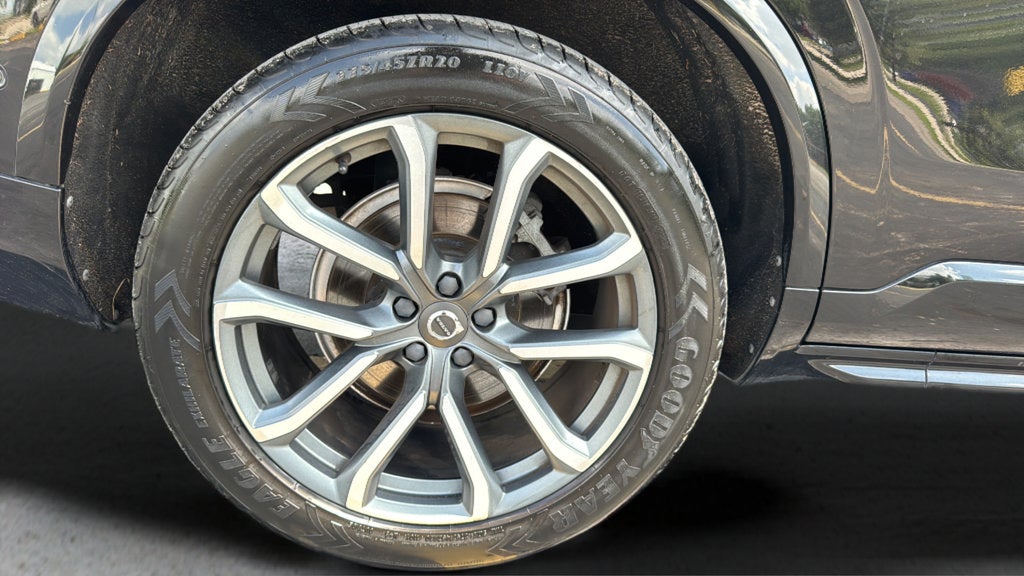 2018 Volvo XC90 T6 Momentum