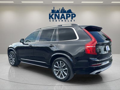 2018 Volvo XC90 T6 Momentum