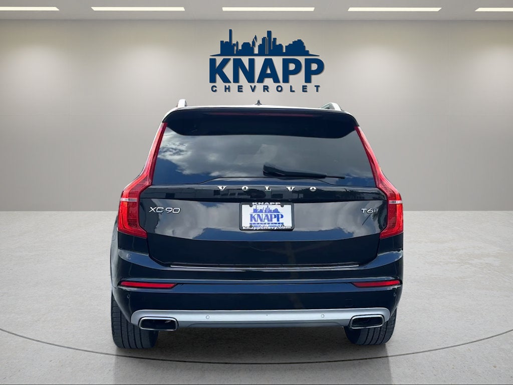 2018 Volvo XC90 T6 Momentum