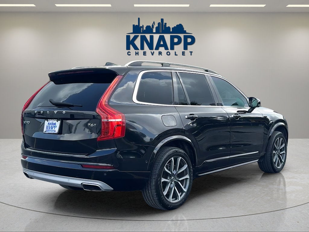 2018 Volvo XC90 T6 Momentum