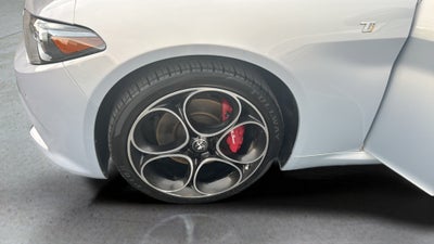 2022 Alfa Romeo Giulia Ti AWD