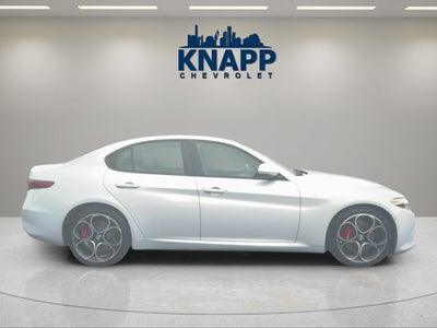 2022 Alfa Romeo Giulia Ti AWD