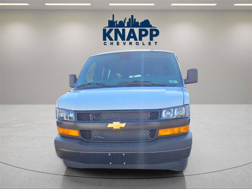 2025 Chevrolet Express Passenger LS