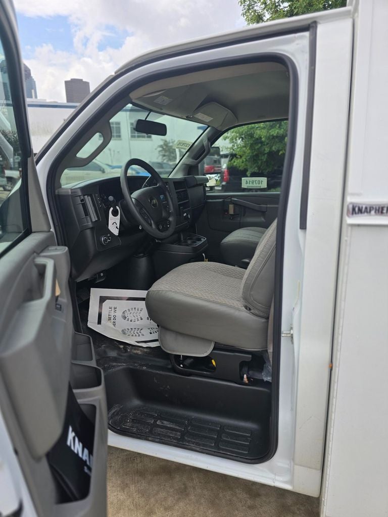 2026 Chevrolet Express Cutaway 19
