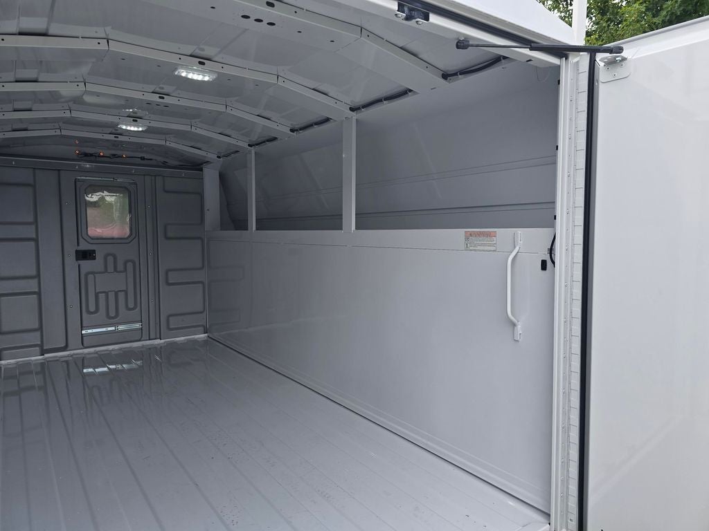 2026 Chevrolet Express Cutaway 6