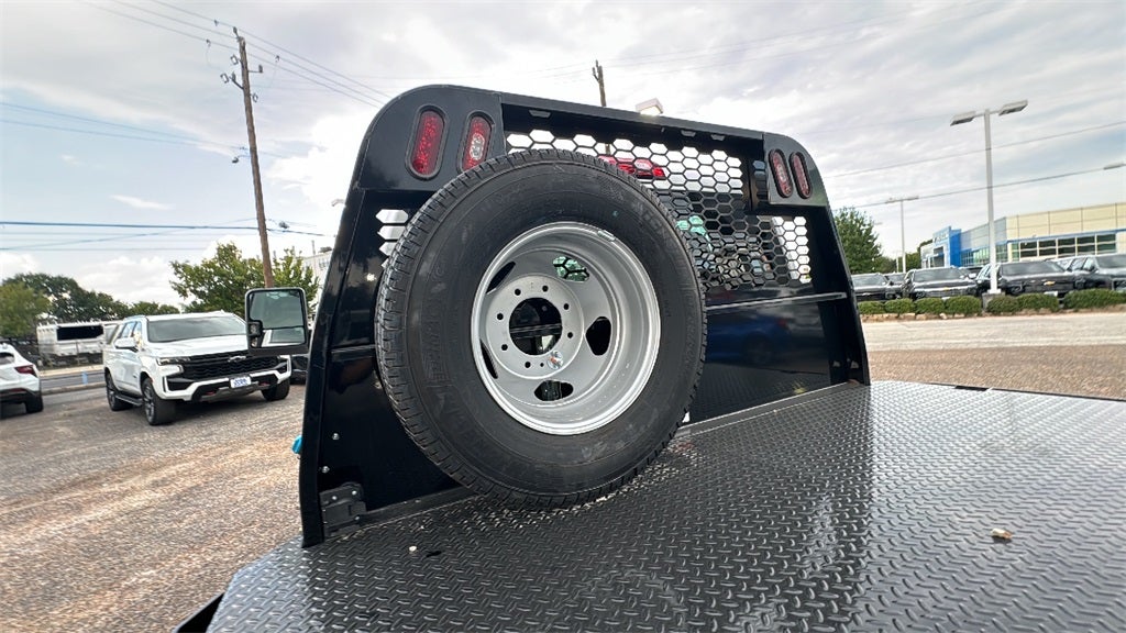 2025 Chevrolet Silverado 3500HD CC Work Truck