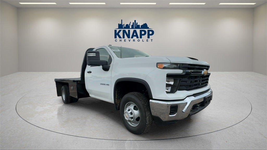 2025 Chevrolet Silverado 3500HD CC Work Truck