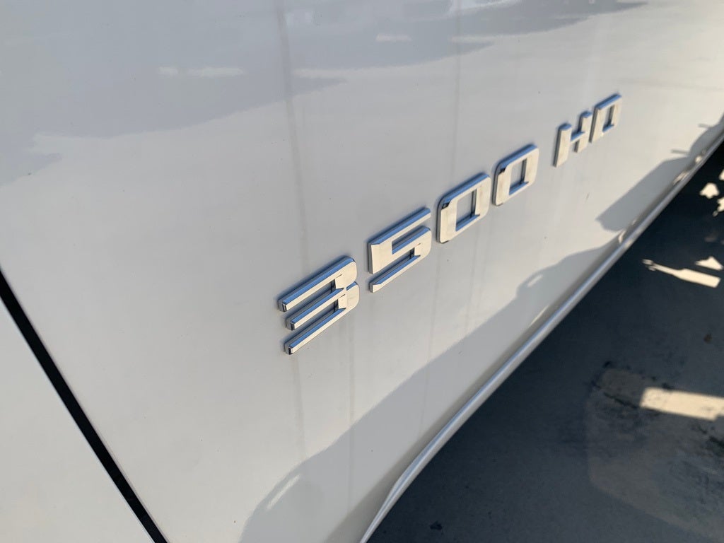 2024 Chevrolet Silverado 3500HD CC Work Truck
