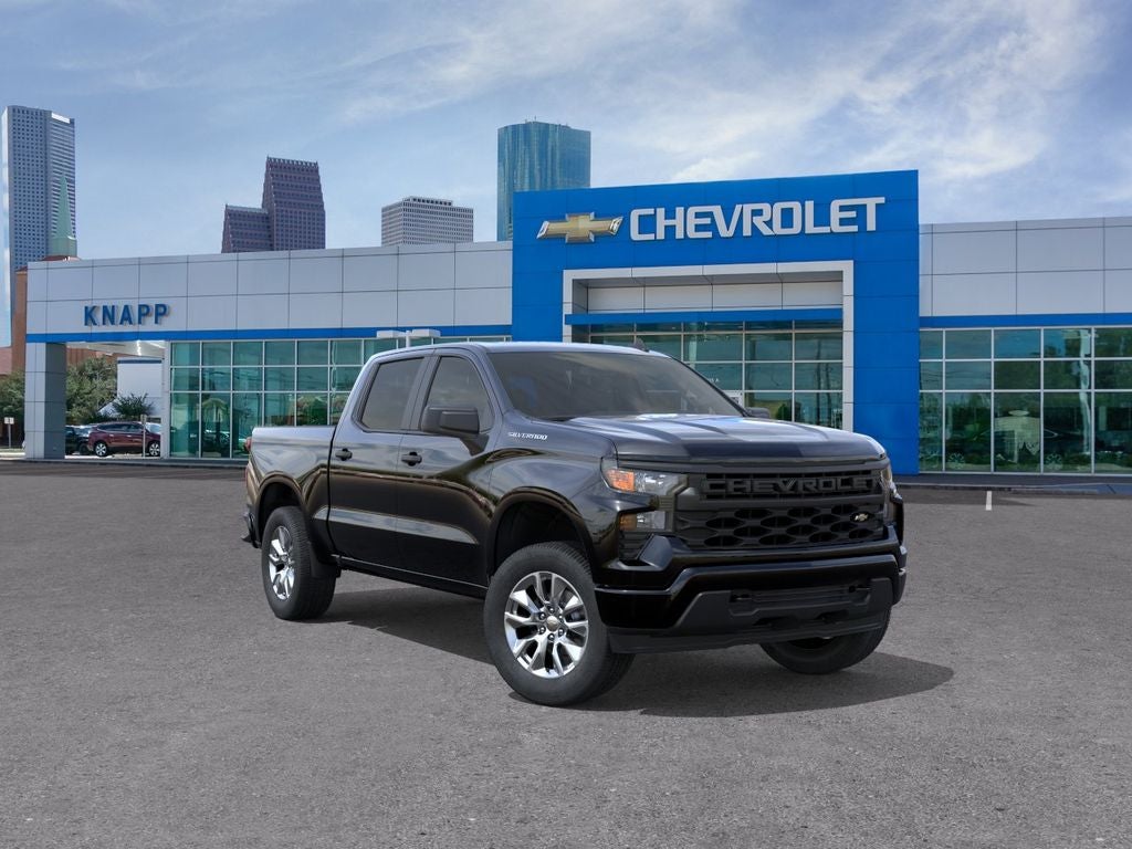 2026 Chevrolet Silverado 1500 Custom Crew Cab Short Box's photo
