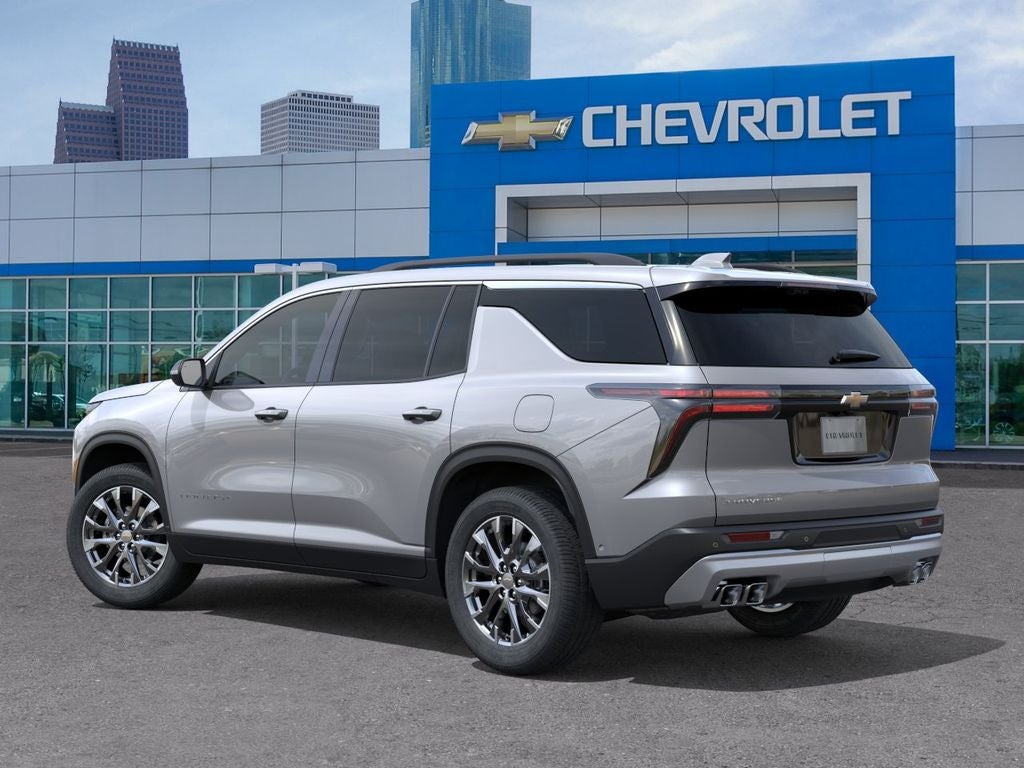 2026 Chevrolet Traverse FWD LT