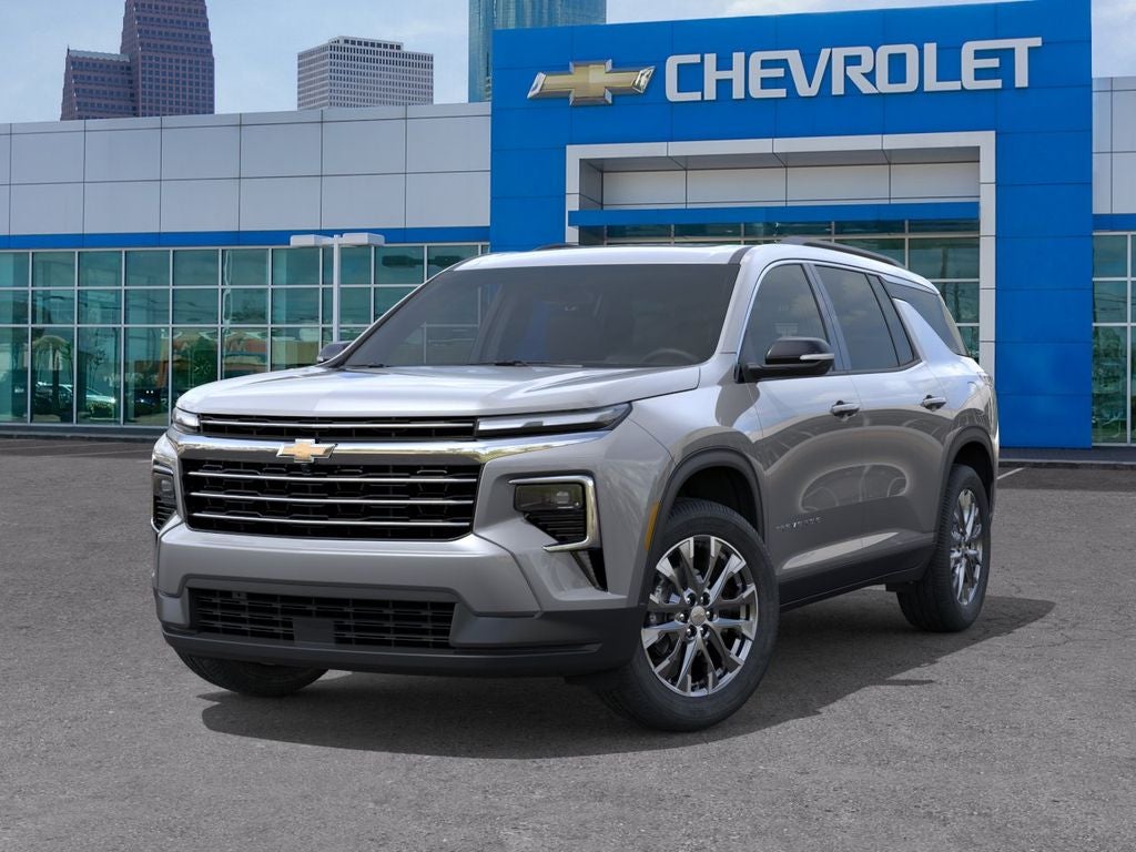 2026 Chevrolet Traverse FWD LT