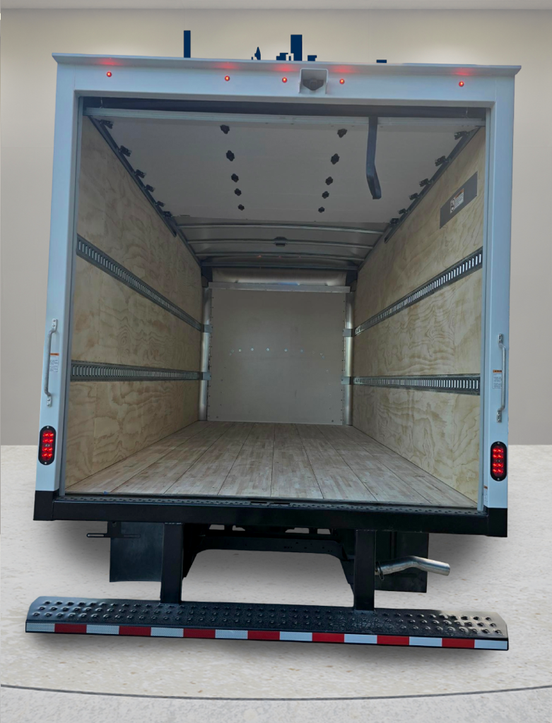 2026 Chevrolet Express Cutaway 7