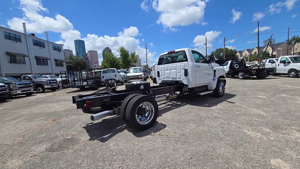 2024 Chevrolet Silverado MD Work Truck