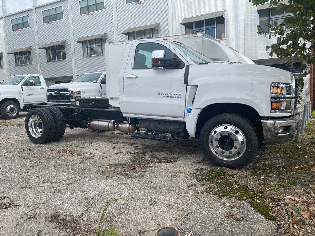 2024 Chevrolet Silverado MD Work Truck