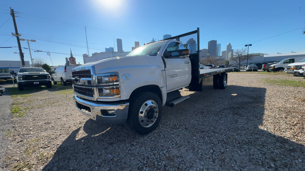 2024 Chevrolet Silverado MD Work Truck