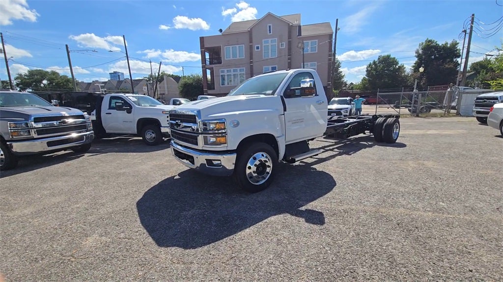 2024 Chevrolet Silverado MD Work Truck
