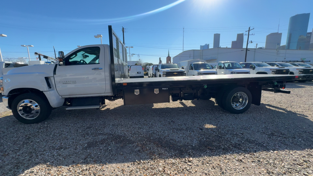 2024 Chevrolet Silverado MD Work Truck