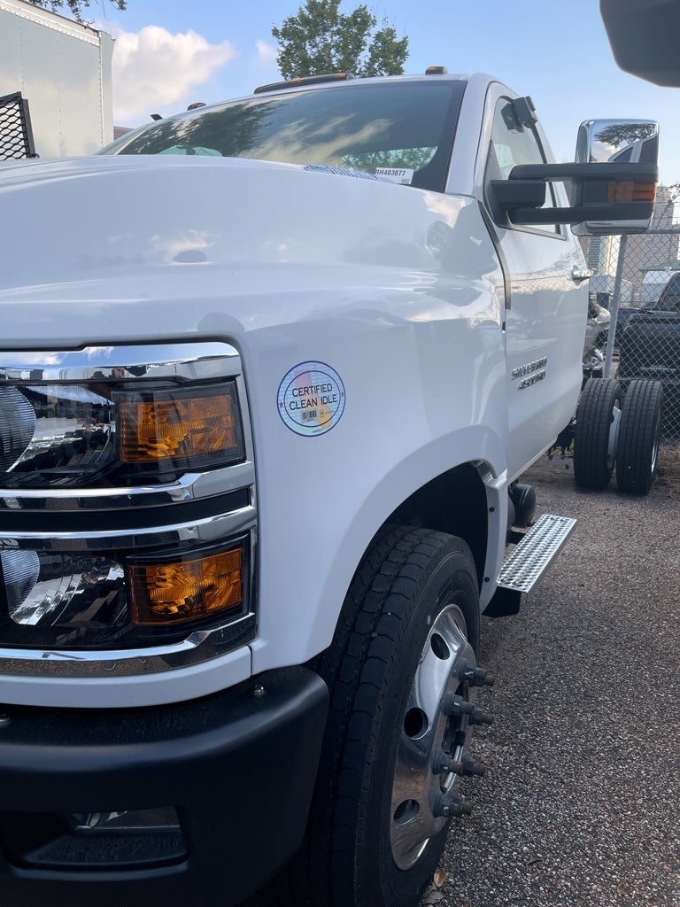 2024 Chevrolet Silverado MD Work Truck