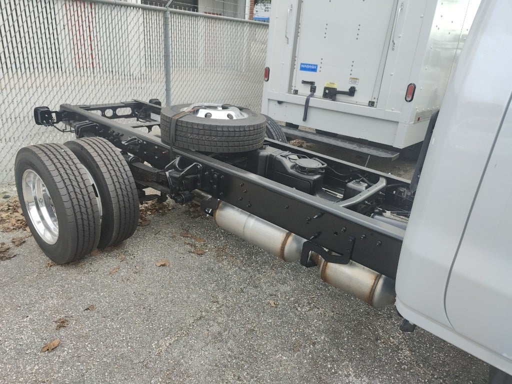 2024 Chevrolet Silverado MD Work Truck