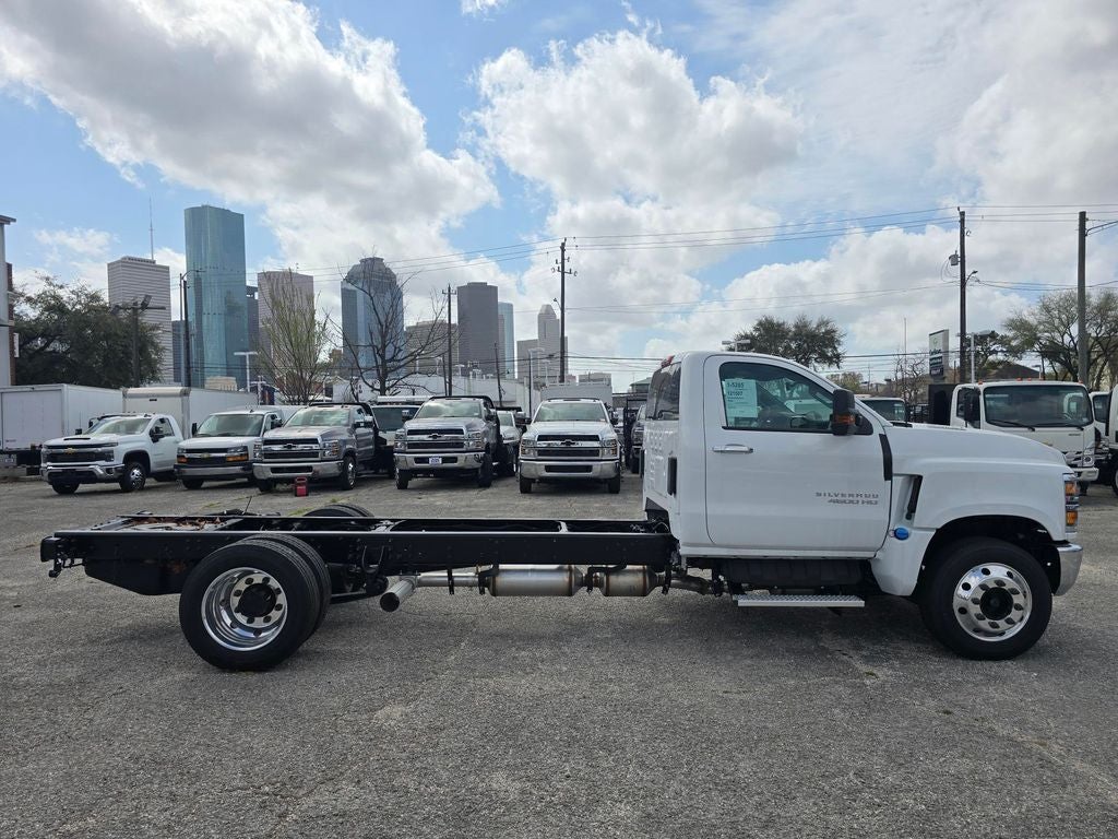 2024 Chevrolet Silverado MD Work Truck