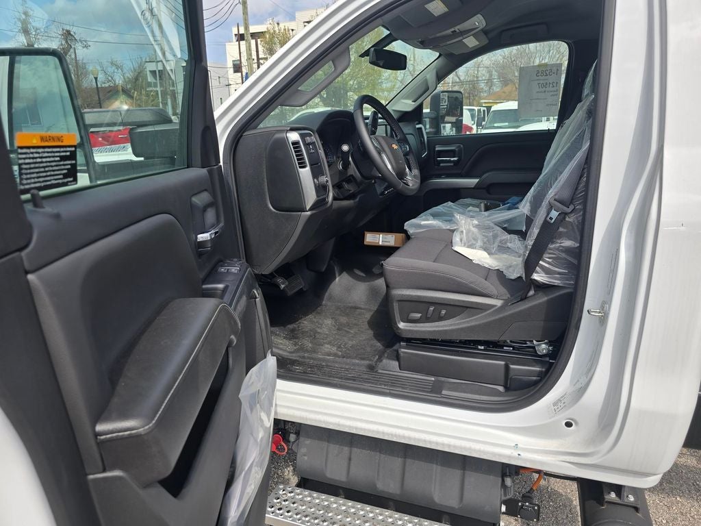 2024 Chevrolet Silverado MD Work Truck