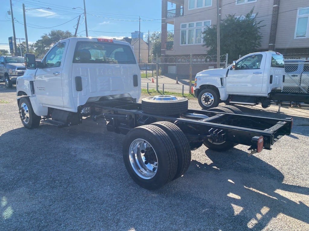 2024 Chevrolet Silverado MD Work Truck