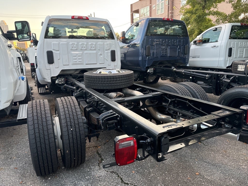 2024 Chevrolet Silverado MD Work Truck