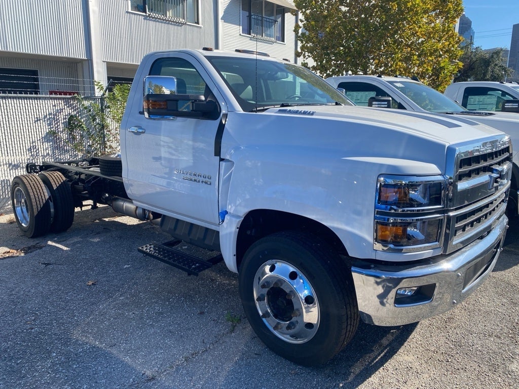 2024 Chevrolet Silverado MD Work Truck