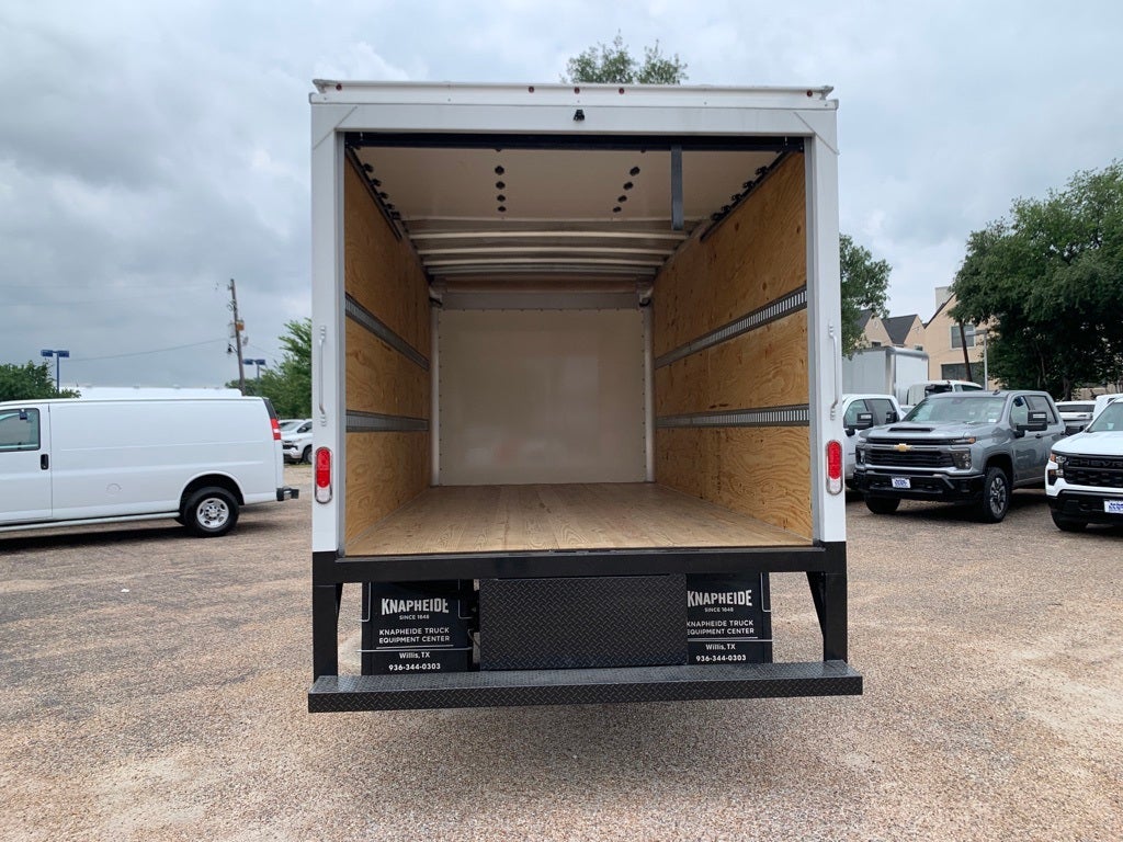 2024 Chevrolet 4500 HG LCF Gas Base