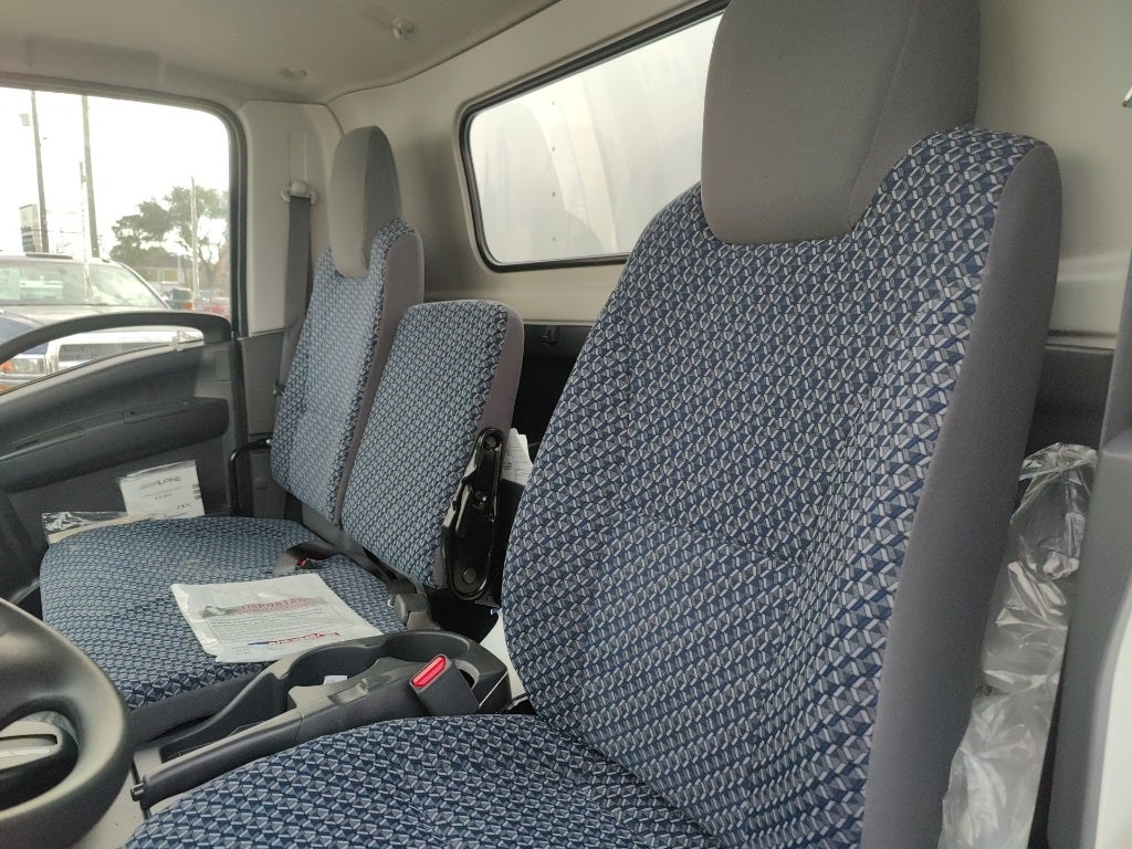 2024 Chevrolet 4500 HG LCF Gas Base